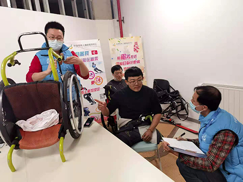 图为延庆赛区维修站