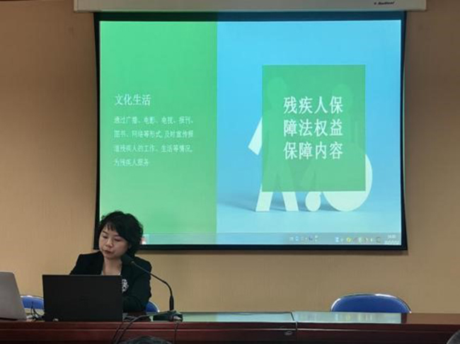 图为活动现场