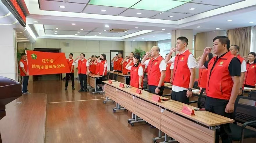 图为活动现场