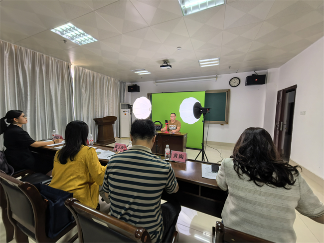 图为直播带岗培训班结业考核