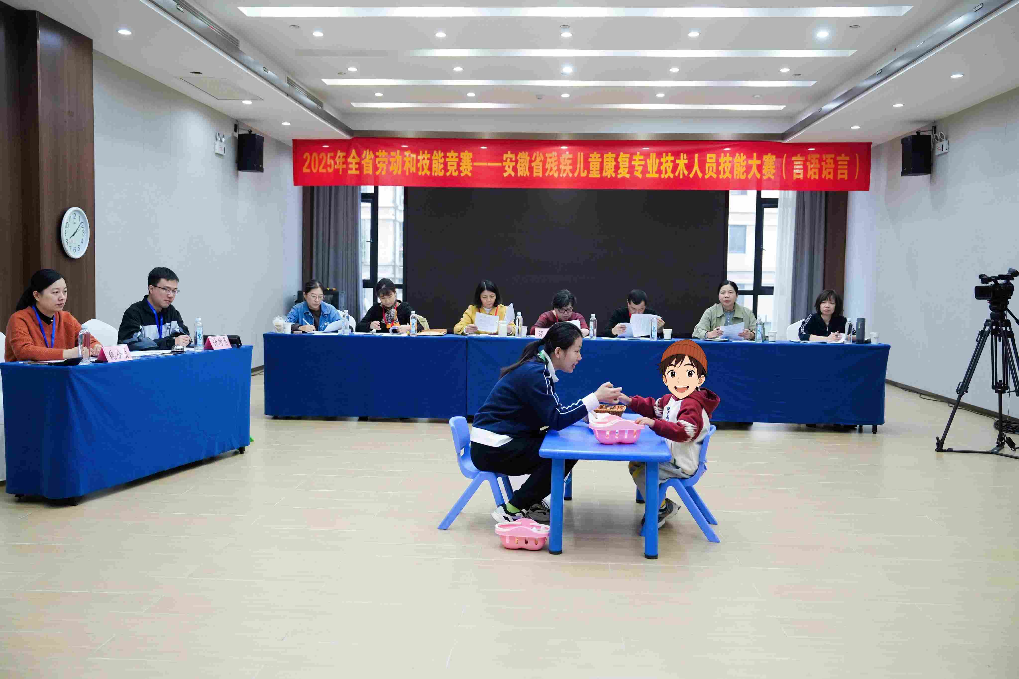 图为实操比赛现场