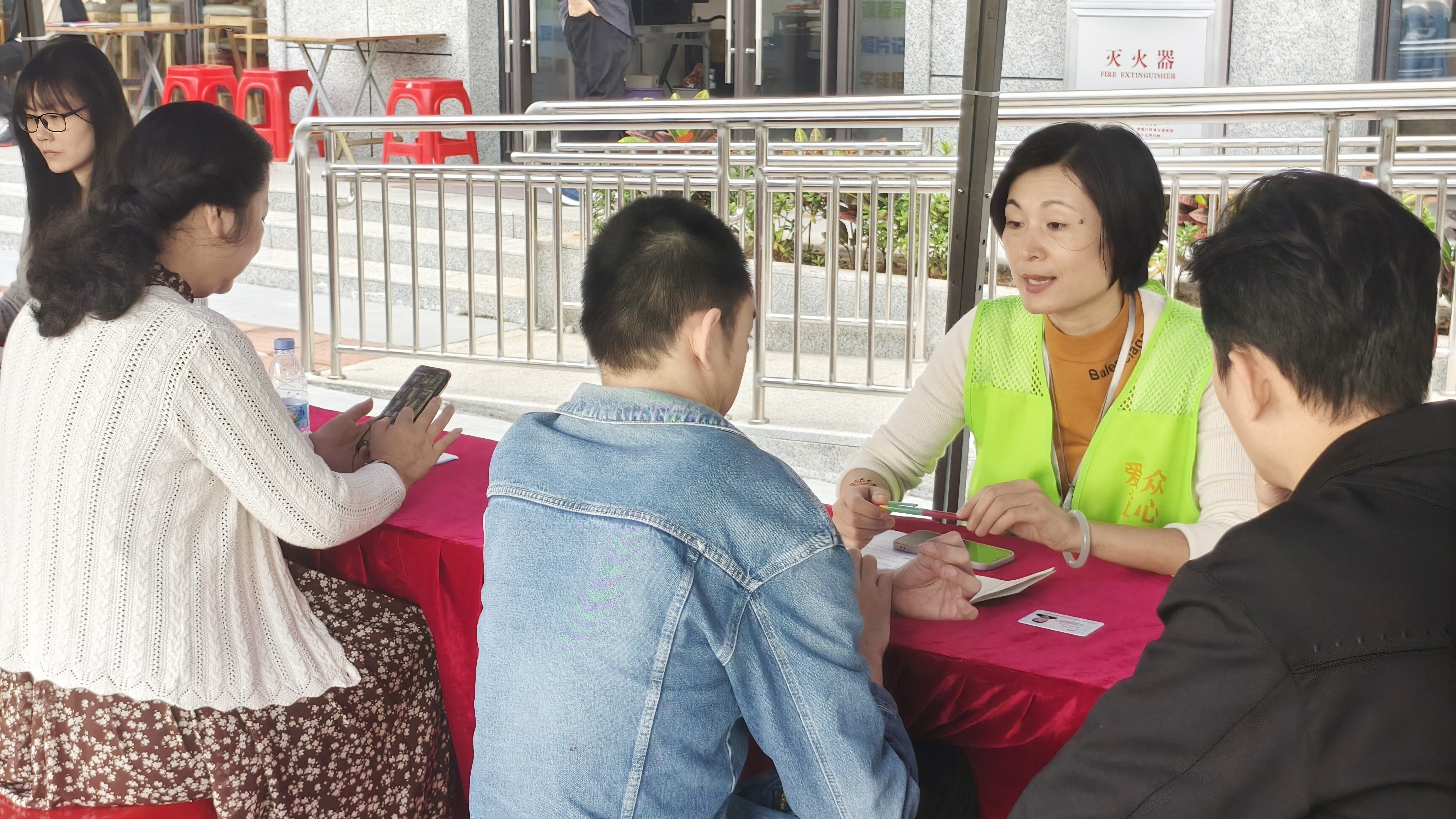 图为活动现场图片