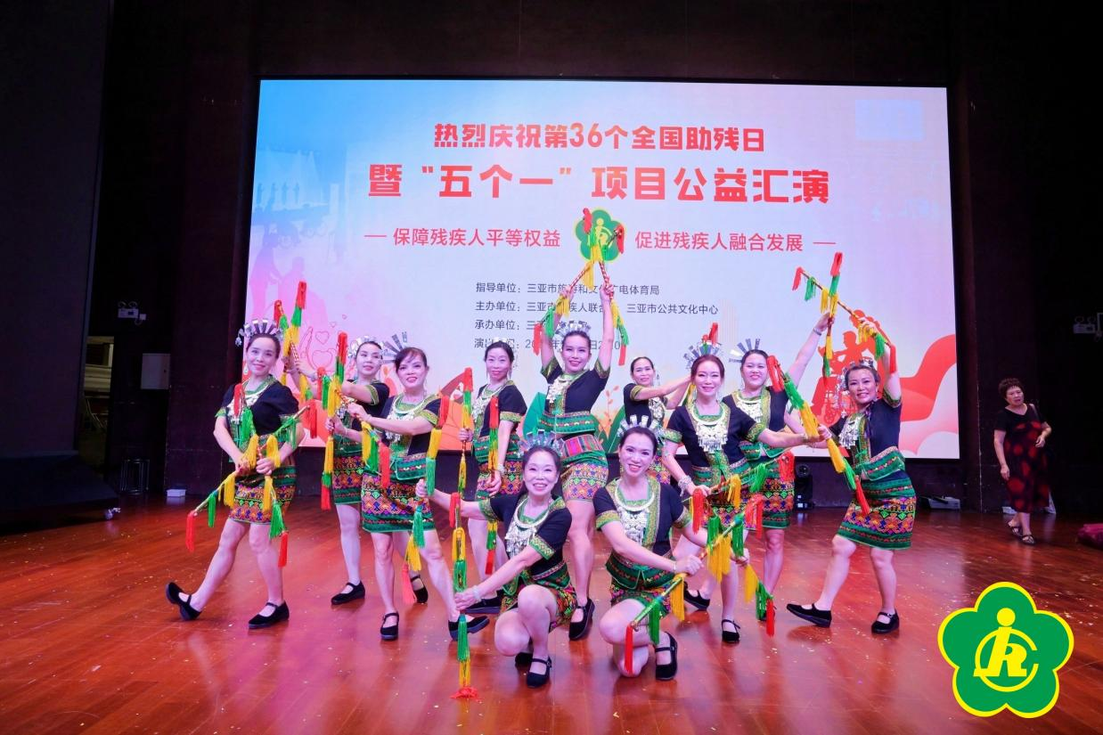 图片为活动现场图片