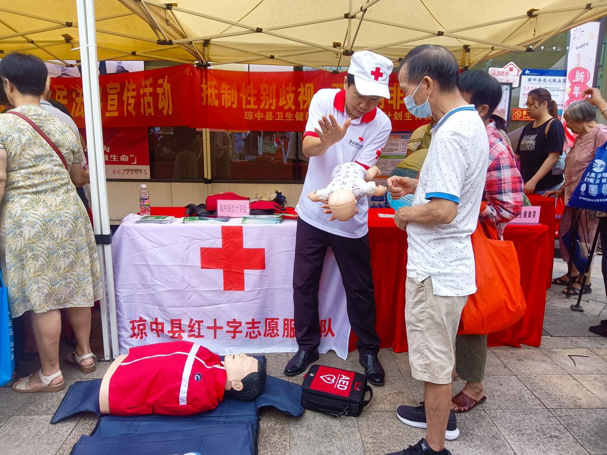 图片为活动现场图片